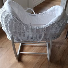 Mamas and Papas moses basket