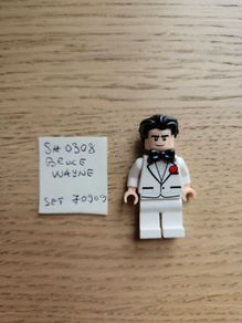 lego sh0308 bruce wayne, set 70909