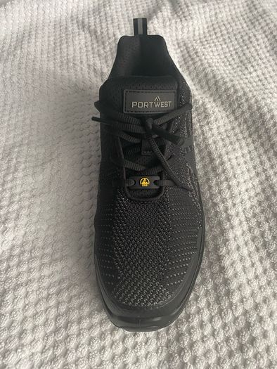 Portwest safety trainer
