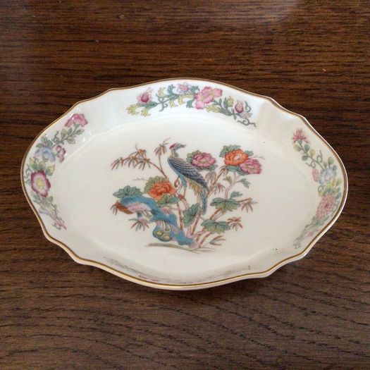Wedgwood Kutani pattern 6 China trinket pieces