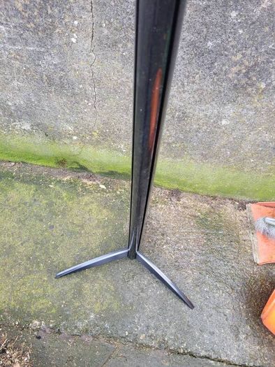 plastic coat hanger