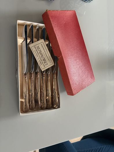 Vintage Newbridge Silverwear 6 piece knife set (Kings Pattern)