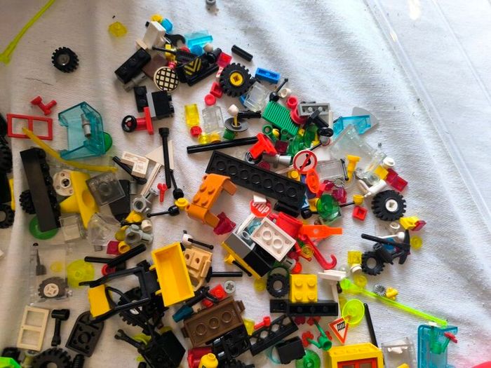 Vintage 80s Lego Bundle