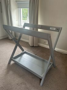 Uppababy Bassinet stand