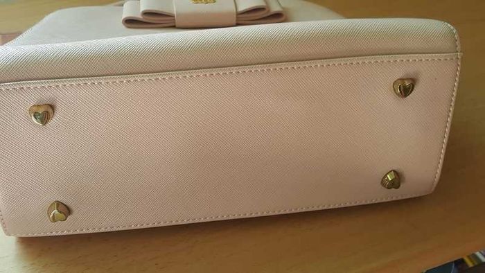 Samantha Vega cross body