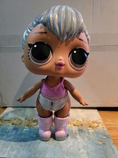 LOL Surprise Doll Glitter Hair Lilac Outfit