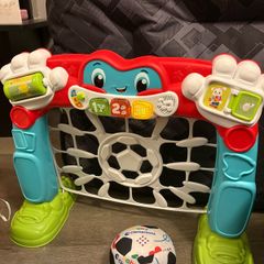 baby clemontoni football goal