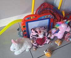 toys