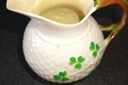 Beeleek jug