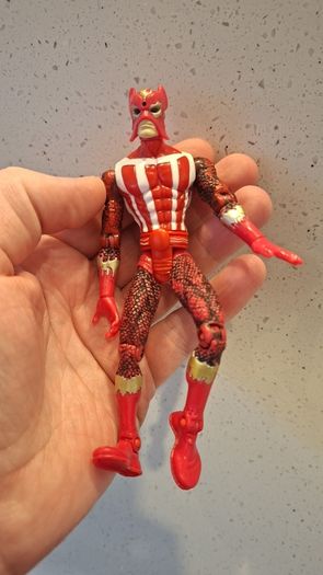 Vintage Rare 1998 Marvel Figures x9