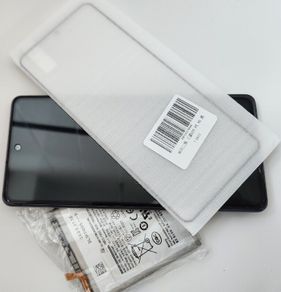 Samsung Galaxy S20 FE 5G Dual-SIM (Snapdragon) + New Battery, Protector & Case
