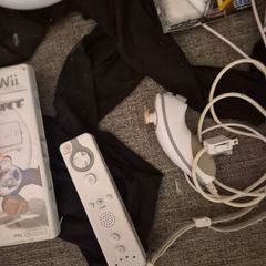 wii remote/ games