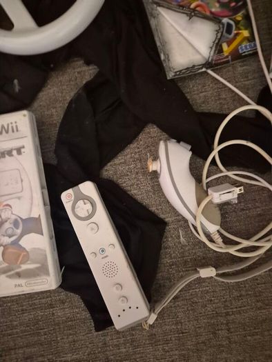 wii remote/ games