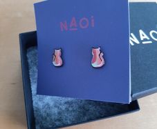 Cat stud earrings BNIB