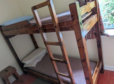 Bunk bed