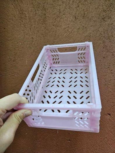 Set of four foldable baskets