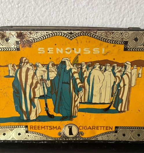 1920's / 30's Cigarette Tin