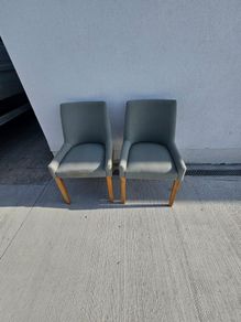 Bentley designs 8 dining chairs