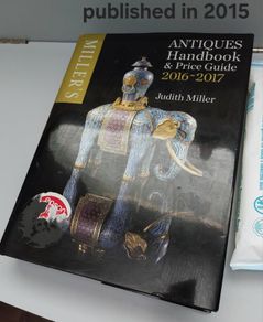 Antiques Handbook (191)