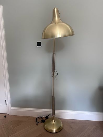 Standing lamp