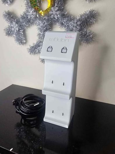 Venom VS2851 Twin Docking Station for Xbox Very Good Condition.