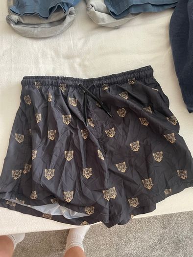 Bulk shorts 32-42 w