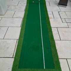 10ftx2ft Putting Matt. Good Condition