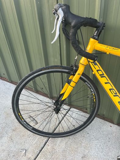 carrera racing bike