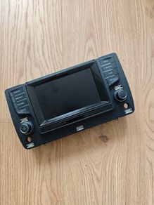 VW Golf head radio unit