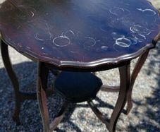 Table 72cm width x 72cm height