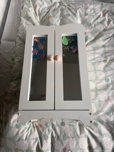 Dolls wardrobe FREE