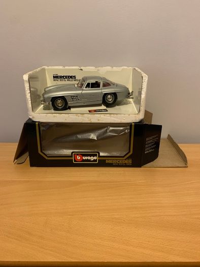 Mercedes Benz 300 SL Mille Miglia 1955 1/18 Burago Model Car