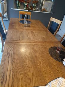 wood  table and chairs 6 chairs