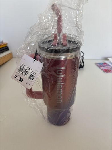 Never used Lululemon 40oz Insulated Tumbler