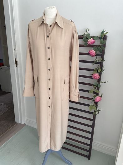 Bnwt beige long sleeve shirt style utility style pockets size 12