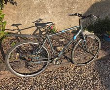 hybrid bike