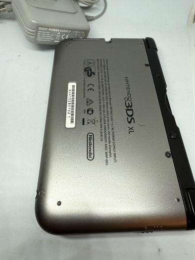 Nintendo 3DS XL