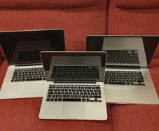 3 Macbook pro Apple laptops - 120 all 3