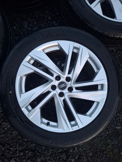 20" Genuine Audi Q7 S Line Alloys with tyres
