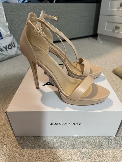 Aldo Cream Heels! Brand new!