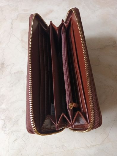 Max Fashion  Brown  Purse.   B.N.W.T