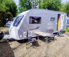 Silver side Swift Conqueror 4/5 Berth