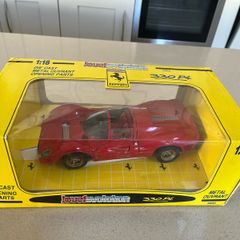 Ferrari 330 P4 1/18 Jouef