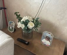 Free Marble Console Tablet