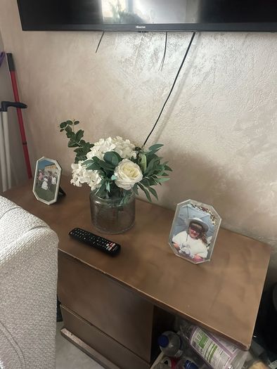 Free Marble Console Tablet