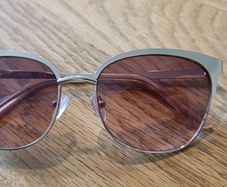 Kenneth Cole sunglasses