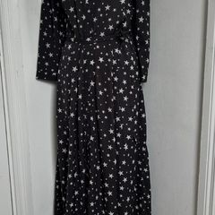 Girl in Mind Dress with Belt