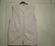 Gilet (Laura Lebek Label) /White/Cream.