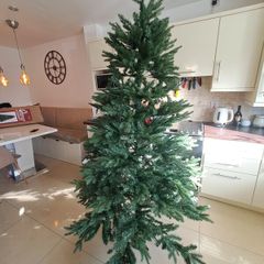 Woodies Aspen Pine Undecorated Luxury Christmas
