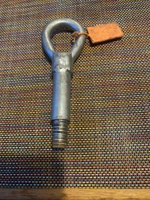 Heavy duty eye bolt